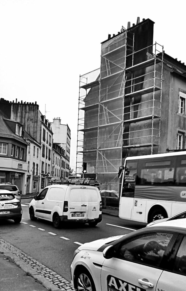 Fresque street-art en hommage à Aristide Briand à Quimper. Crédit photo : HOZ.